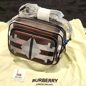 Burberry PADDY Crossbody Bag - Brand New